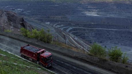 EE.UU. y Ucrania firman un acuerdo sobre la explotación de recursos naturales