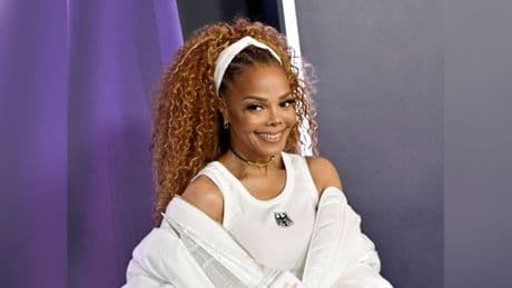 American Music Awards: Janet Jackson trägt Bundesadler auf der Brust