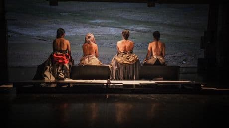 « Laaroussa Quartet » : une chorégraphie pour un geste artisan au Festival d’Avignon
