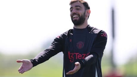 Is Brentford vs Man Utd on TV today? Team news and predicted lineups