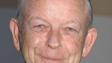 Carry On TV legend leaves £25,000 in his will to supermodel daughter