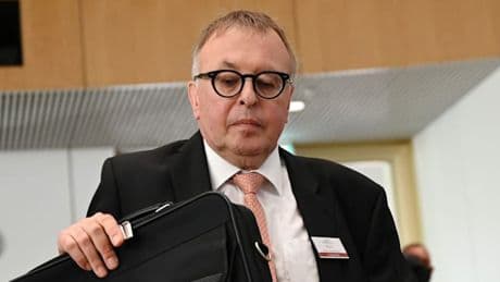 Ex-Landrat verliert nach Katastrophe im Ahrtal ein Drittel seiner Pension