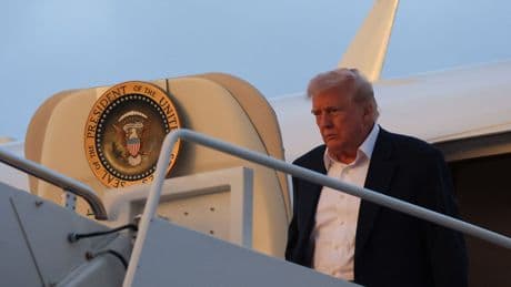 Trump anuncia aranceles del 100% a las películas extranjeras y ordena reabrir la cárcel de Alcatraz