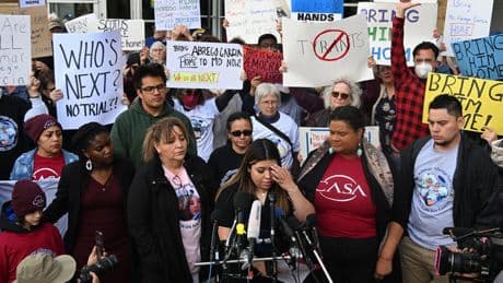 Expulsé et enfermé au Salvador : comment l’affaire Abrego García cristallise les dérives de Donald Trump sur l’immigration