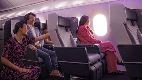 El asiento reclinable es la gran batalla entre los pasajeros de avión. Una aerolínea neozelandesa cree tener la solución