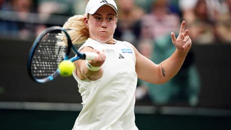 Sonay Kartal enjoys dream French Open debut as she thumps Erika Andreeva