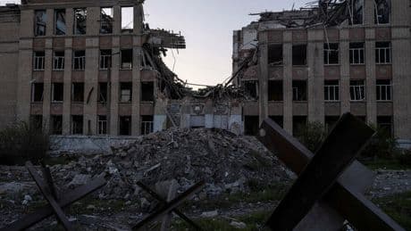 +++ Ukraine-Krieg +++: Ende der Feuerpause – Ukraine meldet neue Angriffe mit Raketen und Drohnen