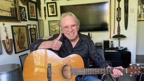 Paisley rocker Davey Pattison back on stage after battling cancer and brain lesion