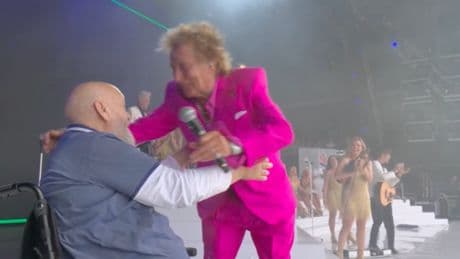Rod Stewart shares special message for Glastonbury founder Michael Eavis