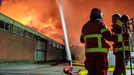 Verzekeraars zien meer branden door extreem droge lente: ’Oppassen met roken en barbecue’