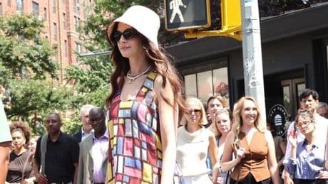 Andy regresa con más estilo que nunca: los looks de Anne Hathaway en el rodaje de 'El diablo viste de Prada 2'