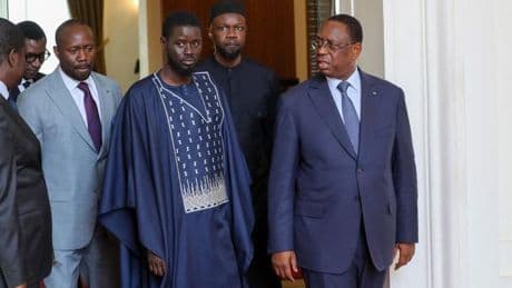 Au Sénégal, l’exécutif dénigre ses institutions : “C’est le contrat républicain qui vacille”