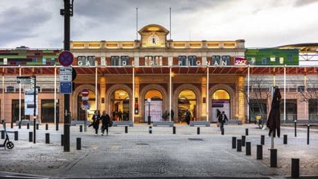 La gare de Perpignan, bienvenue dans « le centre cosmique de l’Univers »… selon Dali