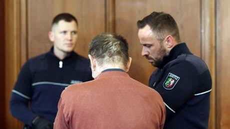 Arbeitsloser fesselte zwei alte Frauen - 15 Jahre Haft für den Tuch-Mörder von Hamm
