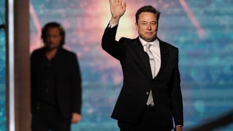SpaceX apunta a una valoración de 400.000 millones de dólares
