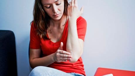 Doctors' top five tips for eczema sufferers who love to travel