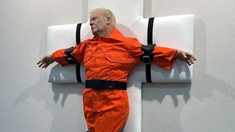 Trump am Kreuz – Provokantes Kunstwerk wird in Basel ausgestellt