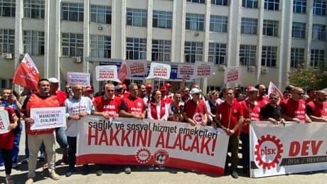 DİSK’in Ankara yürüyüşü Bursa’da: “Bu sefalet dayatmasını kabul etmiyoruz”