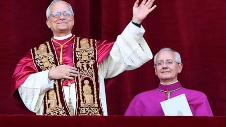 Las 9 frases del primer discurso del nuevo papa León XIV