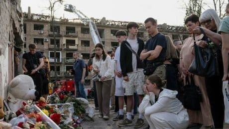 Ucraina, «Cediamo i territori». Strappo (e dietrofront) del sindaco pugile
