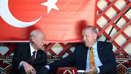 Cumhurbaşkanı Erdoğan ile MHP lideri Bahçeli Ahlat'ta görüştü