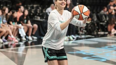 WNBA : la Française Marine Johannès brille avec New York