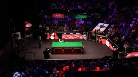 Ringen um die Snooker-WM: Zwei große Kugeln auf dem Tisch