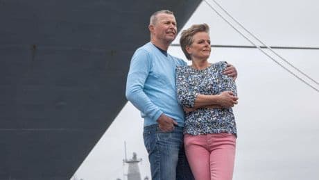 Ex-militairen Jenny en Leo leerden elkaar kennen op missie: ’Alle ogen waren op haar gericht’