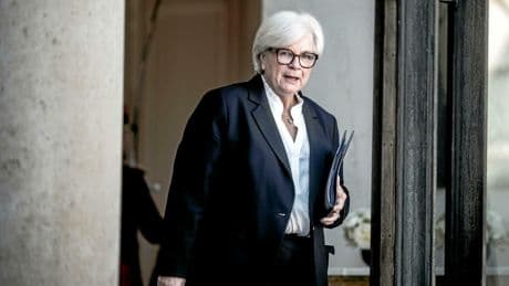 Catherine Vautrin révèle les mesures du futur projet de loi contre la fraude sociale
