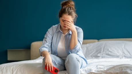 Schwindel nach dem Aufstehen? Das kann dabei helfen