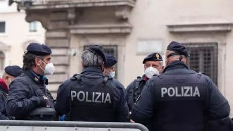 La huella de una mano reabre y agita el &#039;Crimen de Garlasco&#039; tras dos décadas