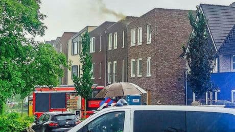 Vijf woningen beschadigd door blikseminslag in Enschede