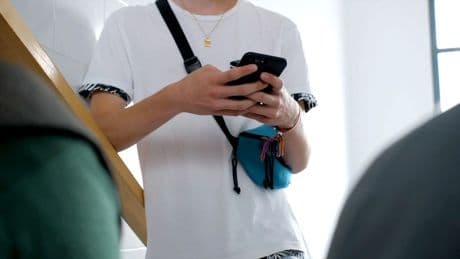 El Parlamento Europeo pide responsabilidad a las plataformas ante los delitos de odio &#039;online&#039;, que sufren el 50% de los jóvenes
