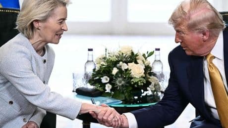Trump avisa que no firmará un acuerdo comercial con aranceles de menos del 15% a las exportaciones europeas