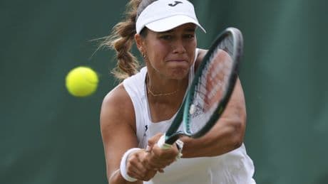 Bouzas paga la inexperiencia y cae en octavos de Wimbledon