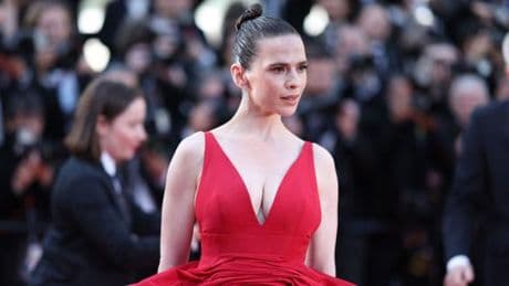 Cannes 2025 : l’actrice Hayley Atwell, entre Shakespeare et Hollywood