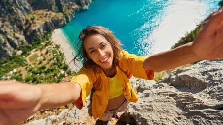 Schon viele Tote - Das sind die gefährlichsten Selfie-Hotspots