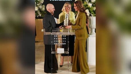 Prinzessin Kate: Im Hosenanzug von Victoria Beckham unterwegs