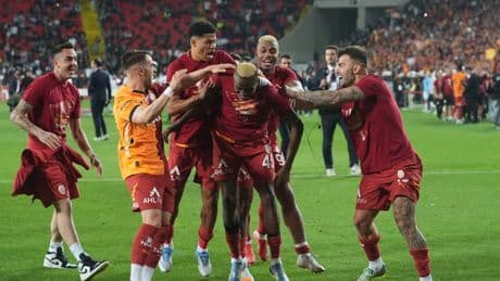Galatasaray bugün 25. şampiyonluk ve 5. yıldız için sahaya çıkıyor