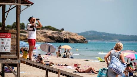 La mitad de los ahogados en la playa ha fallecido en picos de calor