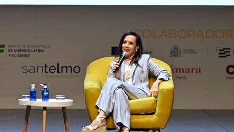 Beatriz Corredor reclama a sus antecesores que firmen un apoyo público al modelo de Red Eléctrica en plena polémica del apagón