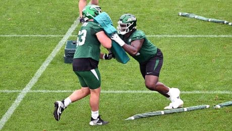 Jets’ youth movement in full swing on the offensive line