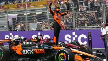 Erstmals WM-Führender – Piastri gewinnt auch in Saudi-Arabien