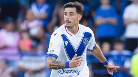El Betis hace oficial el fichaje de Valentín Gómez hasta 2030: "En un andén de la estación..."