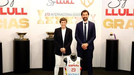 Llull anuncia su retirada de la selección española: adiós al creador de 'La Familia'