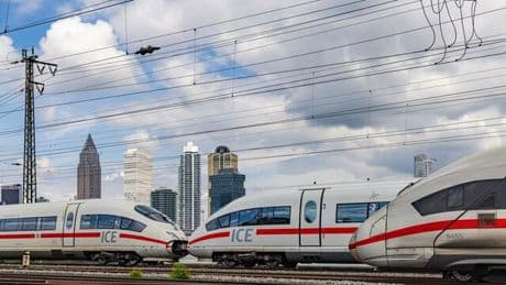 Werner knallhart: „Reservierung Royal“ im ICE: Digitale Brillanz (und neuer Murks) direkt an Ihrem Platz