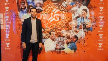 Rafa Nadal ya está en Roland Garros acompañado por su equipo y familia