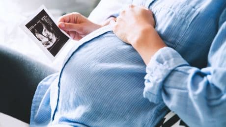 Teen pregnancy 10 times more likely in low-income households, study finds