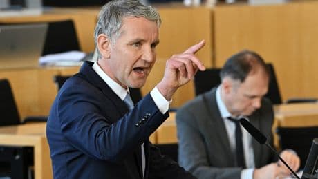 AfD-Klage gegen Geheimdienst-Kontrolle - Höcke will Verfassungsschutz aushebeln