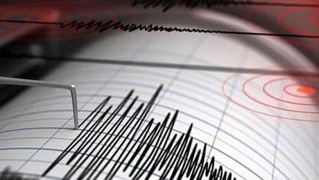 Şili’de 7.5 büyüklüğünde deprem: Tsunami uyarısı yapıldı, kritik saatler başladı!